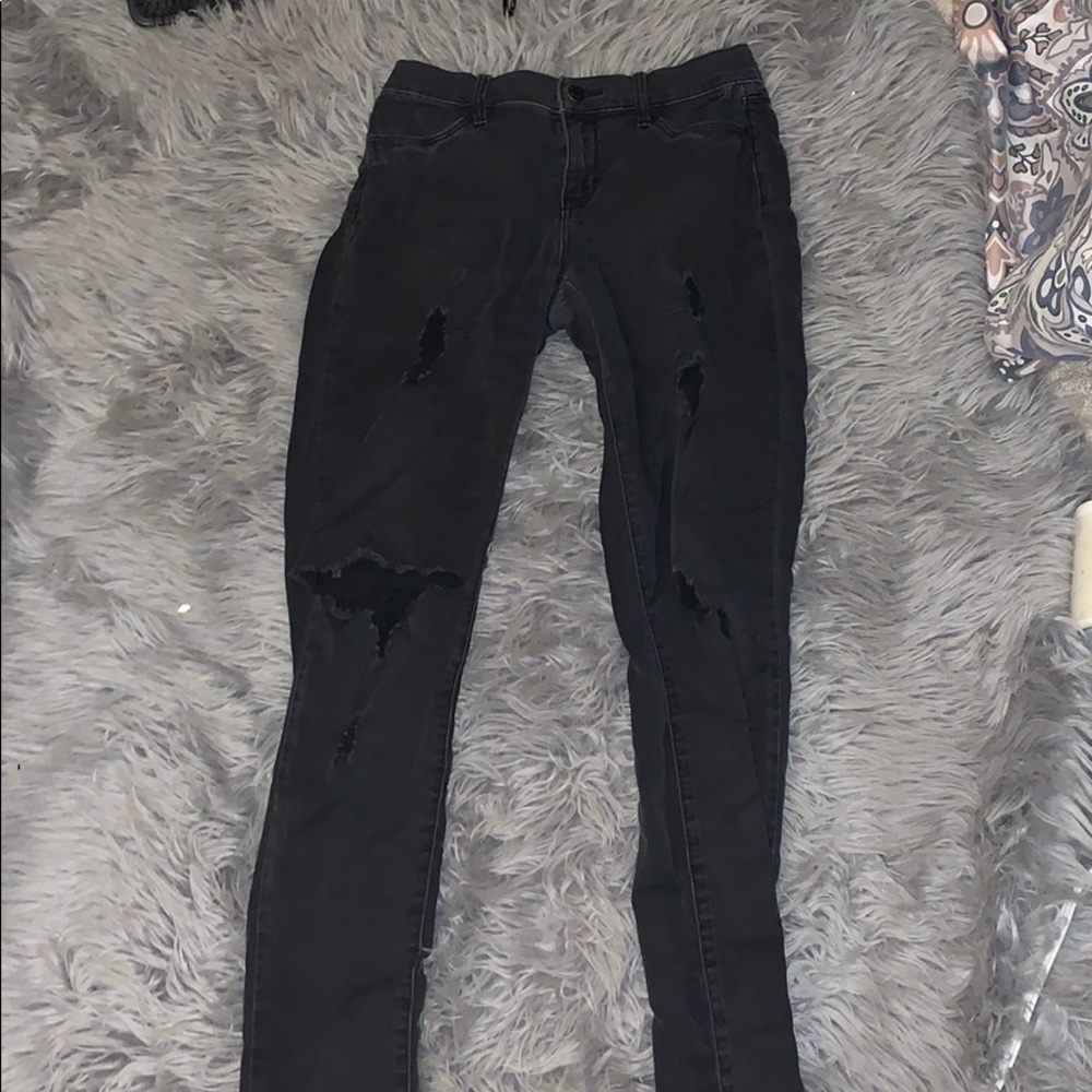 Ripped jeans
